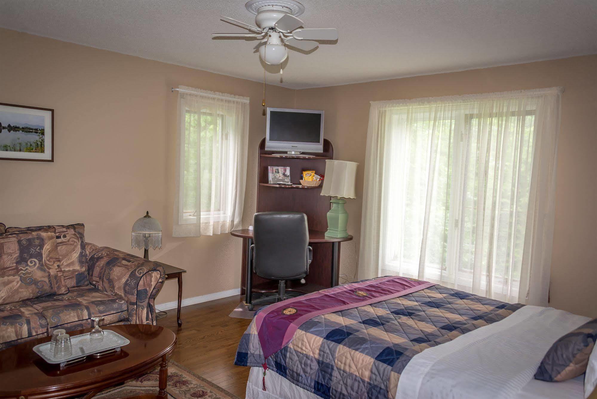 La Villa Rivermead Gatineau Luaran gambar